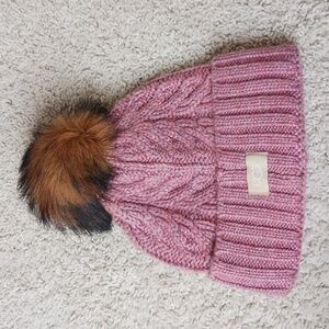 Ugg Cable Pom Beanie, NWT